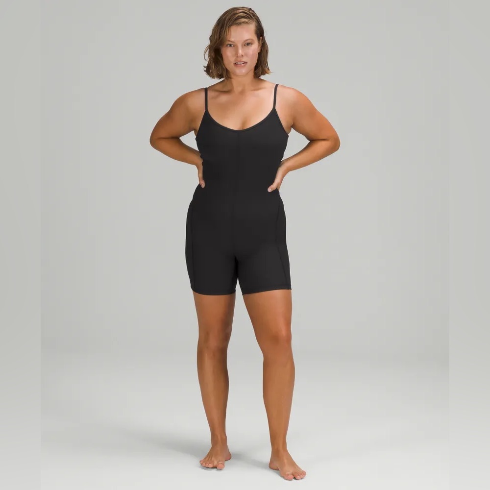 NWOT Lululemon ribbed contour unitard 6” size 10